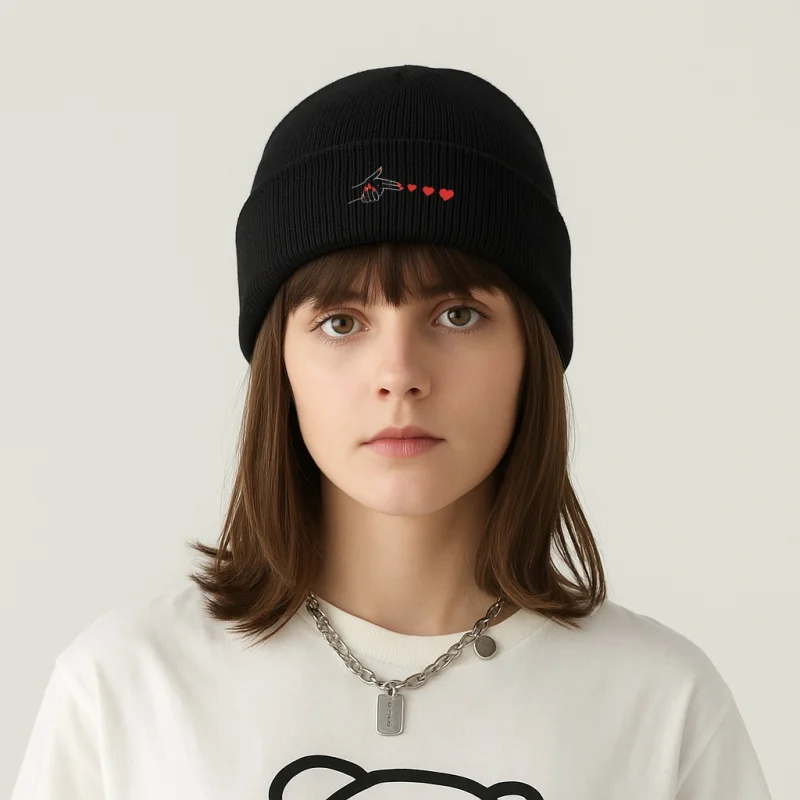 Chapeau tricoté chaud imprimé geste de cœur de dessin animé de mode d'hiver pour hommes et femmes, chapeau tricoté essentiel résistant au froid pour l'extérieur