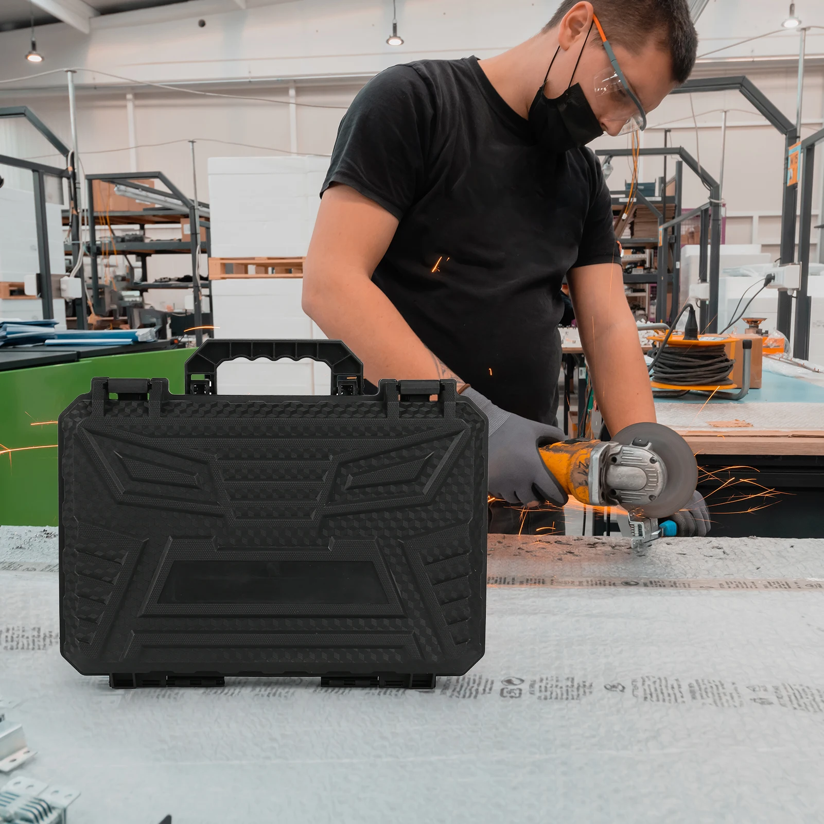 

Пластиковый ящик для инструментов для угловой шлифовальной машины, носимый футляр для хранения угловой шлифовальной машины, подходит для аккумуляторов шлифовальной машины и защитного снаряжения