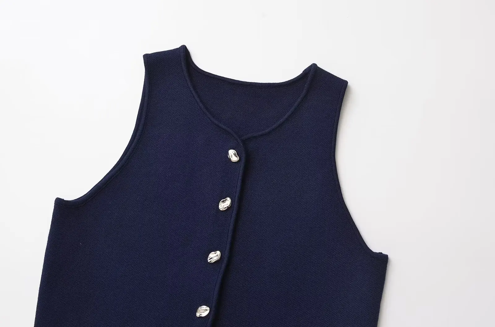 Dave&Di Nordic Minimalist Knitted Vest Women Tops Summer Tank Tops Single Breasted T-shirt Women