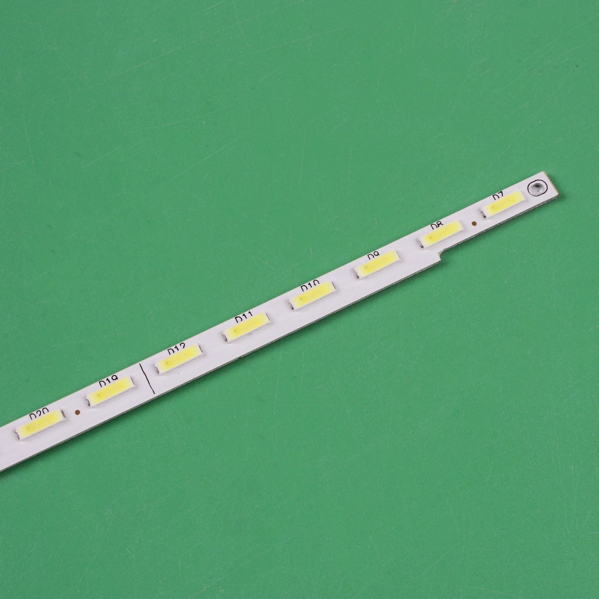 شرائط الإضاءة الخلفية LED للتلفزيون لباناسونيك TX-L42E6BW L42E6E L42EM6B L42E6EK LR42E6 L42EM6E TX-42AS600 TX-42AS600E M0002QN31E