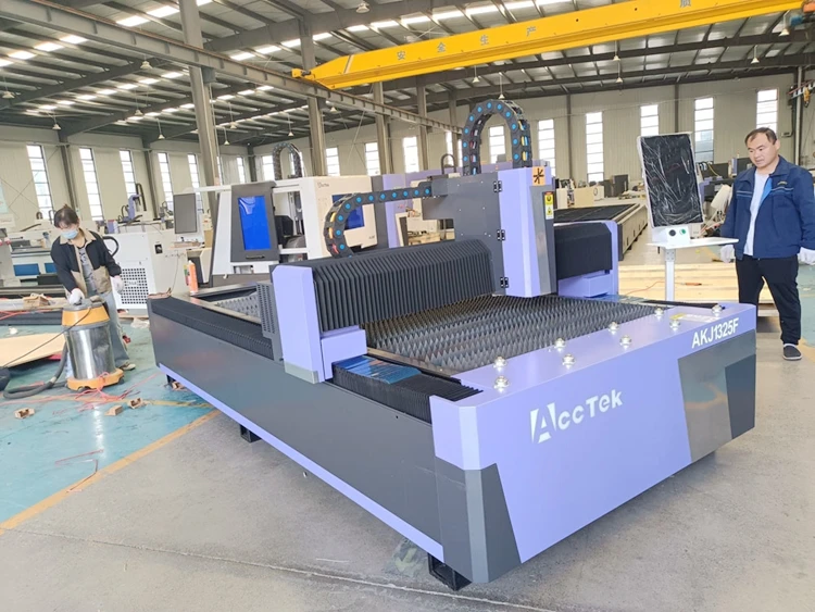 High Precision Fiber Laser Cutting Machine Famous Brand Mixed Metal And Metal Laser Cutting Machine CNC Fiber Lazer Cutter