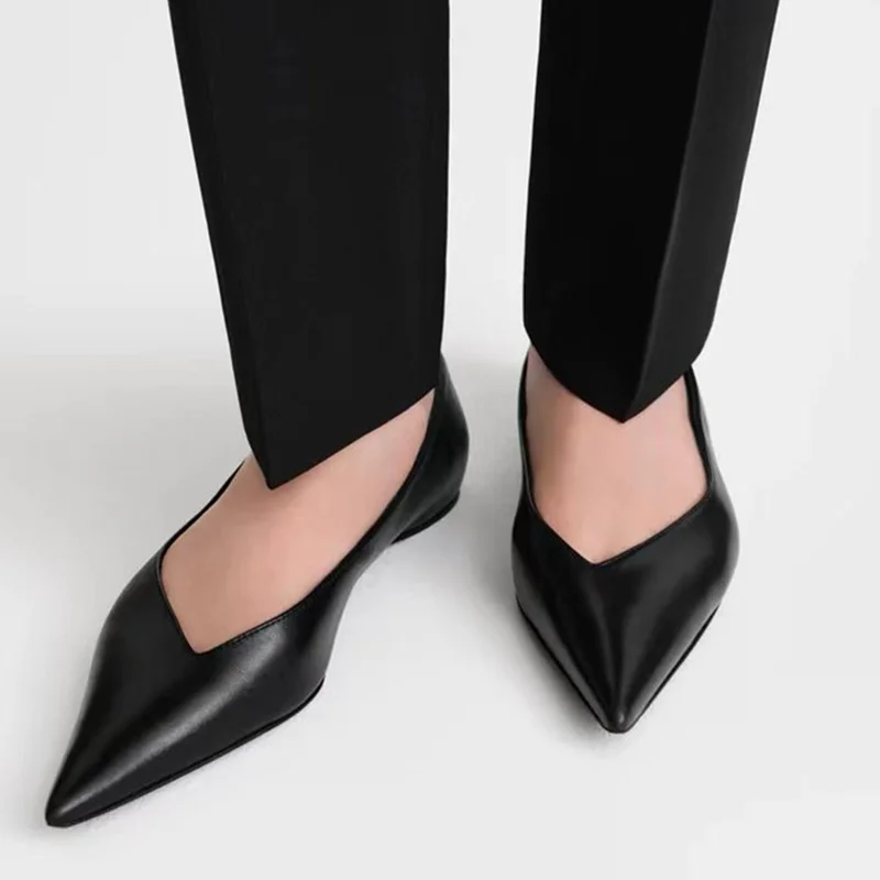 

Withered Minimalist Women's Flat Shoes 2026 Summer Pointed Elegant Commuting Casual Flat Genuine Leather Loafers Shoes Women