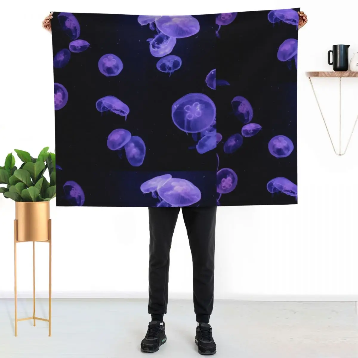 Jelly fish delight Throw Blanket Thermals For Travel christmas gifts funny gift Beach Moving Blankets