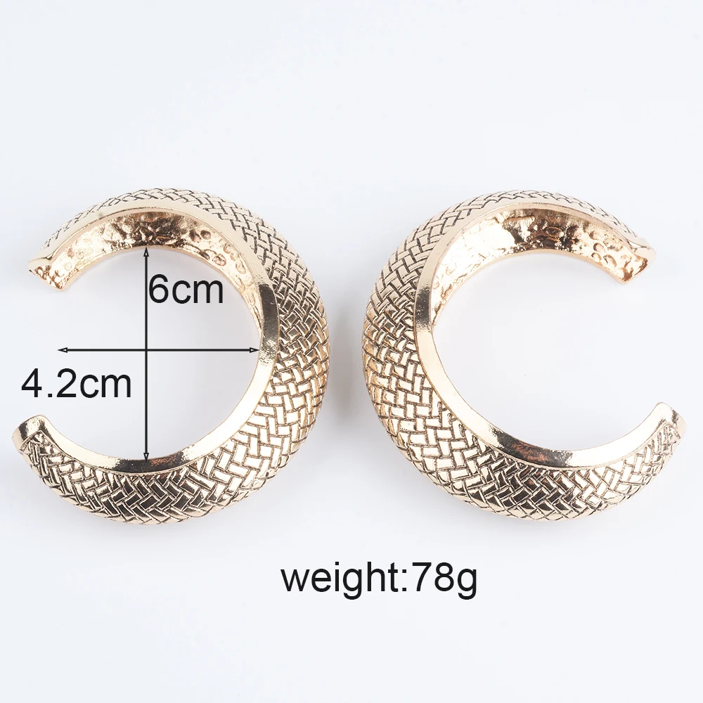 Vintage Punk Statement Open Wide Bangle Bracelets Women Fashion Gold Silver Color Carve Hard Metal Bangle Lady Jewelry 2026 New