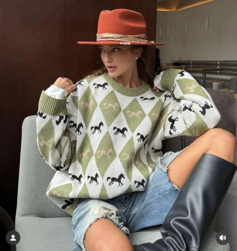 

Fashion Knitted Printed Sweater Women Full Sleeve O-neck contrast color Patchwork Sweater Lady Autumn Streetwear Casual w14