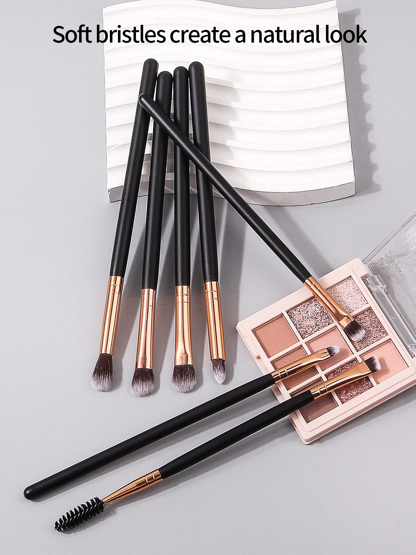 Set di pennelli per trucco occhi morbidi di alta qualità da 7 pezzi, pennello per ombretto, pennello per mascara, pennello per dettagli, pennello per eyeliner, strumenti per il trucco degli occhi