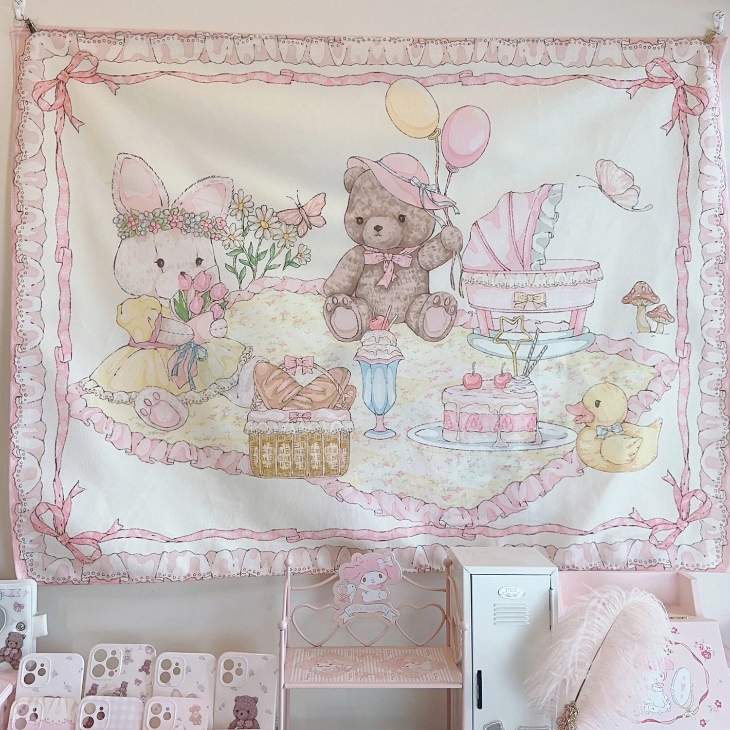 Kawaii Pink Tapestry for Teen Room Decor, Cute Bear Background Cloth, Anime Posters and Prints, Garden Prints, Outside