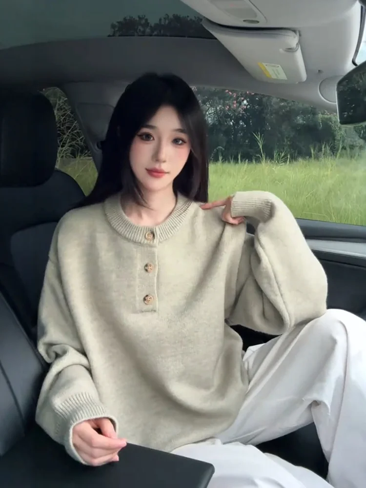 

Мужской осенний трикотажный свитер American Style с воротником Хенри, высококачественный, элегантный, для пар, с акцентом на плечи