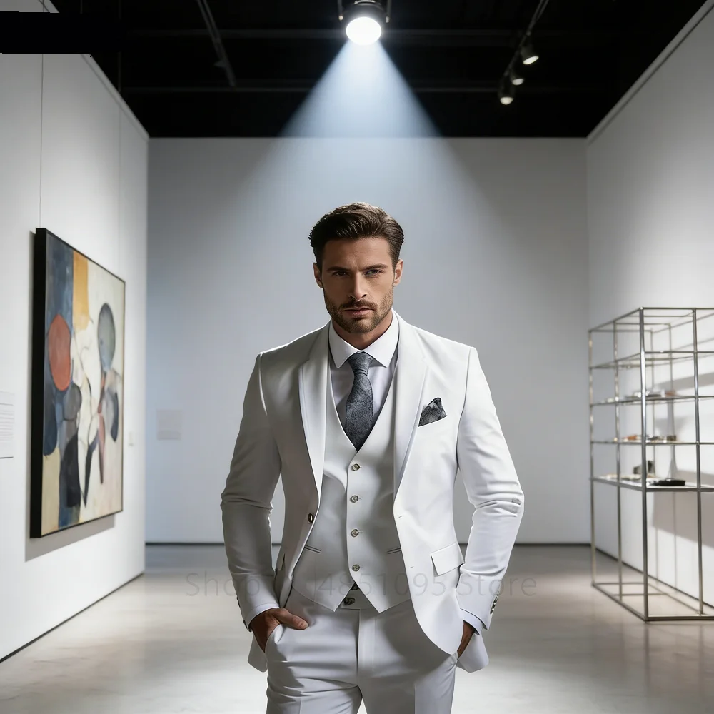 

Элегантный мужской серый приталенный смокинг, костюм из трех предметов для курения с пиковыми лацканами, пиджак, жилет, брюки для свадебной вечеринки