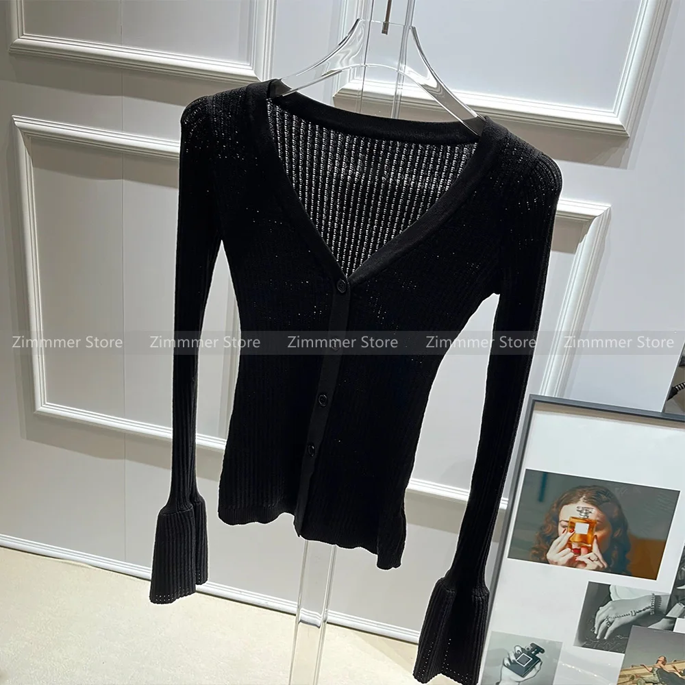 

Fashion Women's 2024 Autumn New Hundred Bottom V-neck Sexy Slim Sweater Flared Sleeve Knitwear