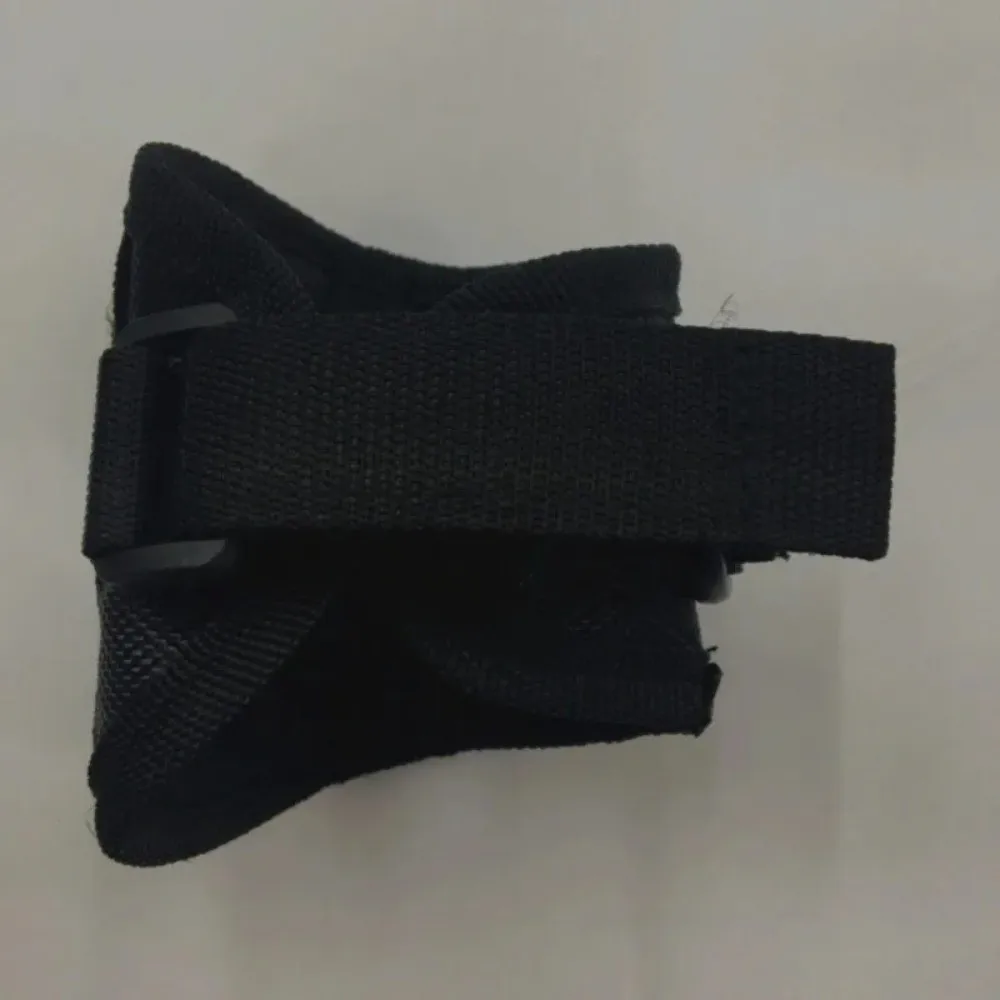 Outdoor Flexible Flashlight Holder Soft Comfortable Material Wrist Cover Hand Free Durable Neoprene Lens Cover Lantern Mount