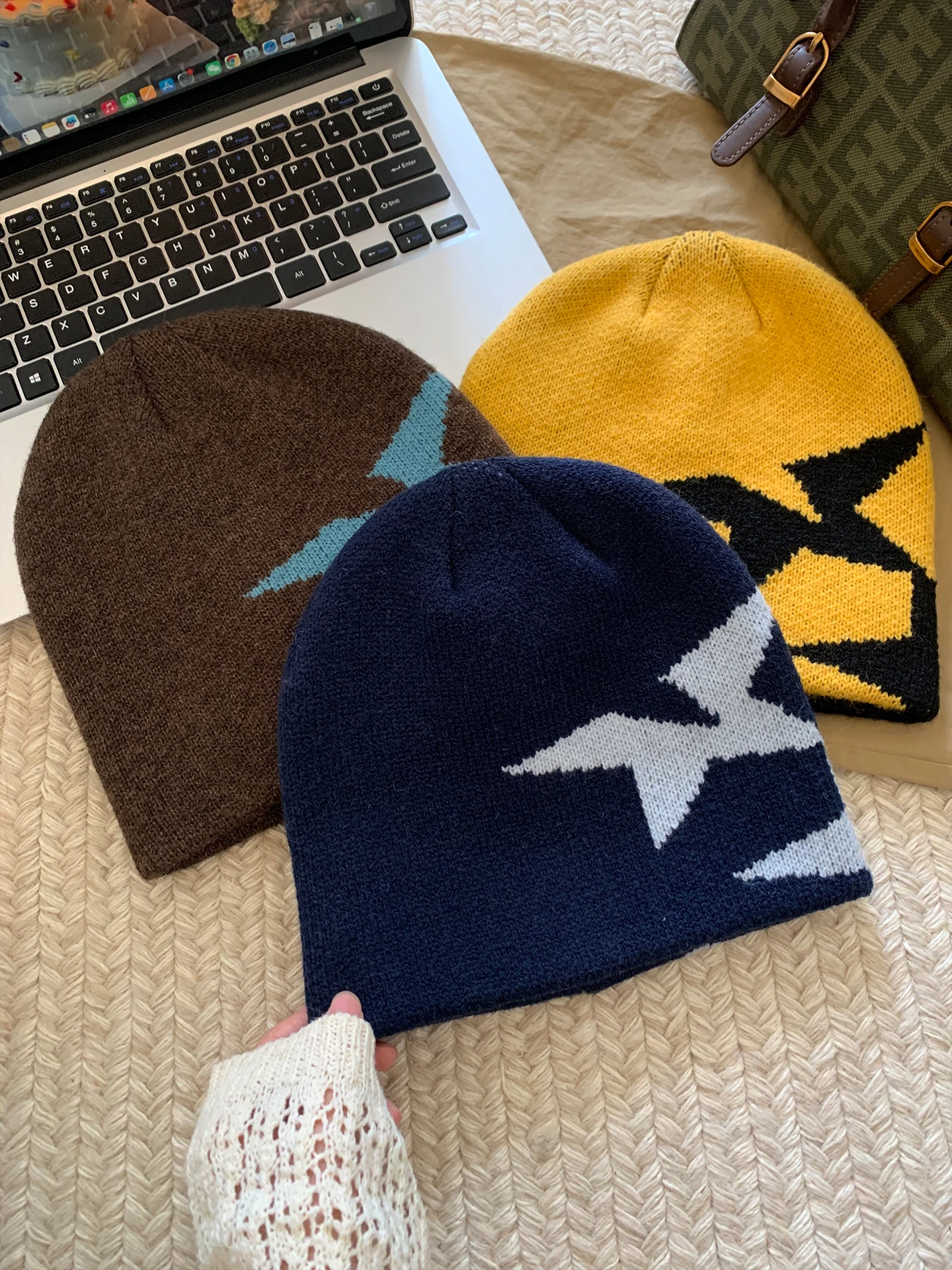 Loose Women's Knitted Beanie Hat Autumn New Style American Geometry Embroidery Turtleneck Cold Hat Small Face Effect Hat