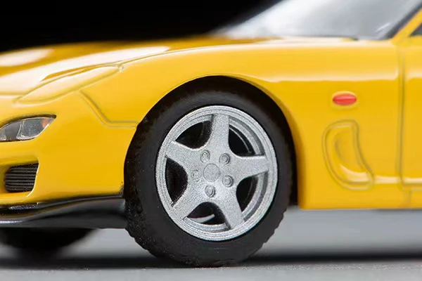 TOMICA TLV 1:64، N267d Mazda RX-7 Spirit Bathrust R، نموذج سيارة مصغر ثابت من سبيكة مصبوبة، هدية للعطلات للأولاد. #6