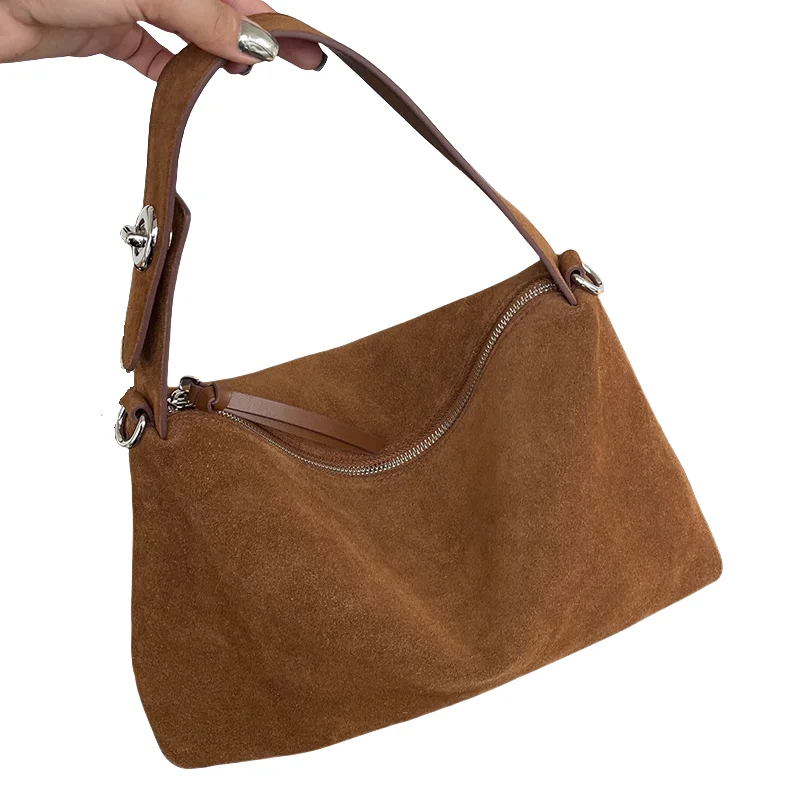 

Замшевая сумка в стиле ретро для женщин, тренд 2025 года, матовая сумка из воловьей кожи, женская сумка на плечо под подмышками, кофейная сумка цвета хаки, сумка через плечо