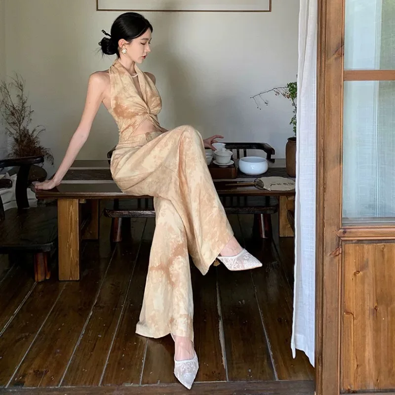 Vrouwelijke Senior Luxe Outfit Pak Zomer Tie Dye Print Halter Crop Top Brede Led Broek Set Dame Elegante Charmante Korea Trendy Sets