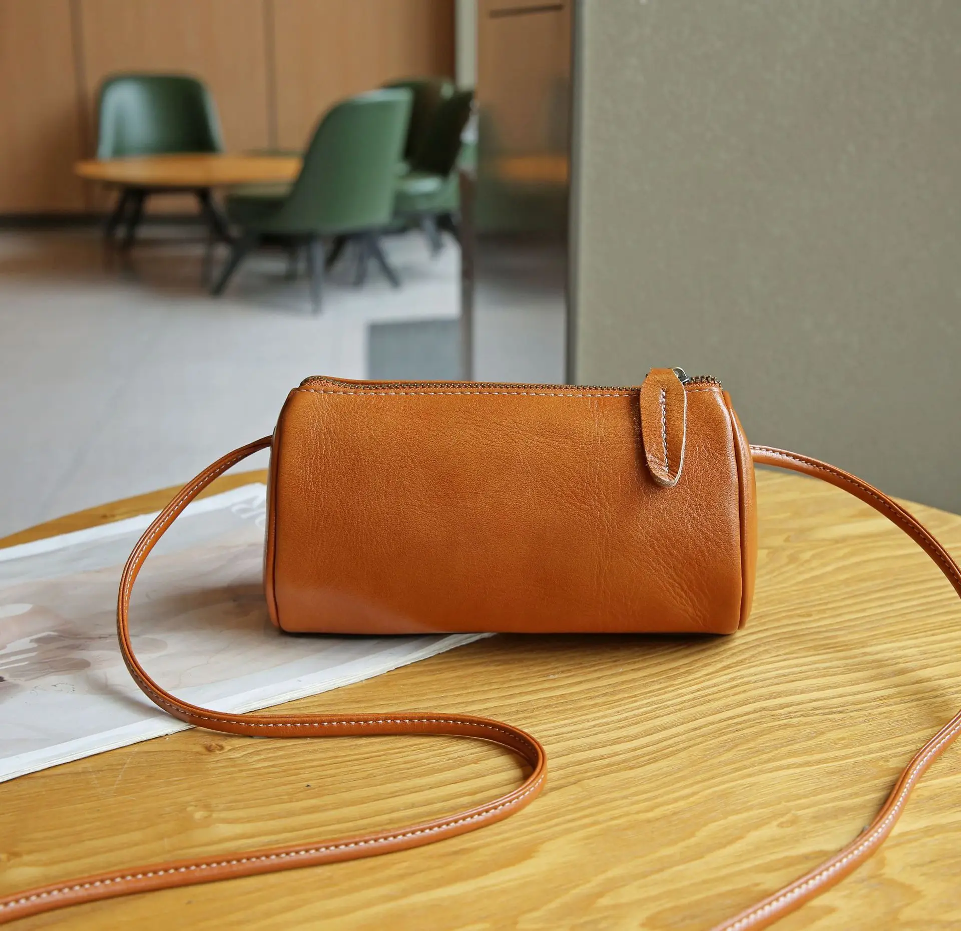 

Real Genuine Leather Women's Small Shoulder Bag Good Quality Minimalism Style Premium Crossbody Bag