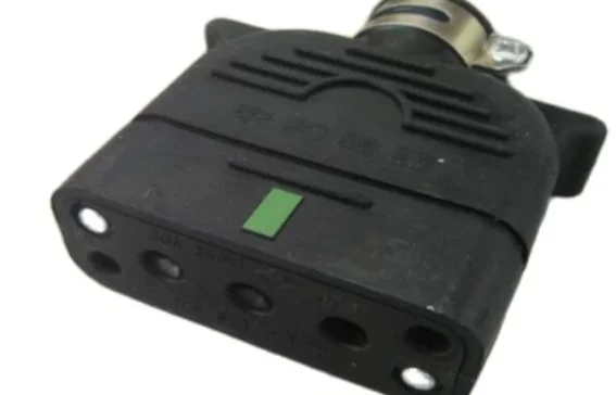 

Детали электрического вилочного погрузчика Lizhiyou Kobelco TCM, разъем питания, разъем для зарядки, 30A250V