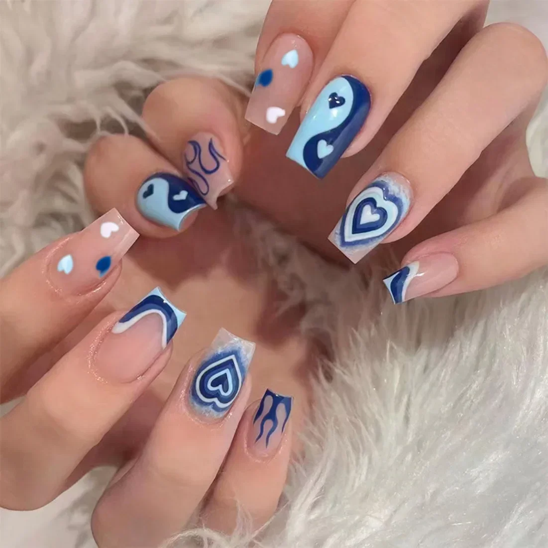 24 pcs blaue Flamme Liebe tragen falsche Nägel drücken auf Nagels pitzen volle Abdeckung Maniküre abnehmbare spezielle künstliche künstliche Nägel Kunst
