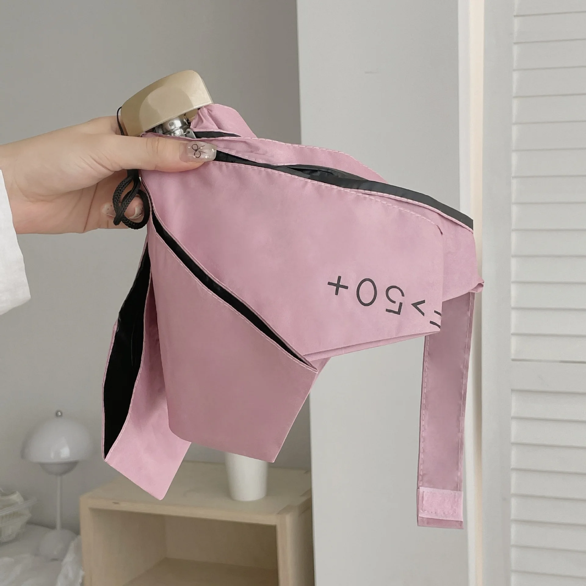 مظلة مسطحة بخمسة أضعاف، مظلة شمسية مدمجة ومحمولة، مظلة كبسولة صغيرة، مظلة فينيل قابلة للطي #3