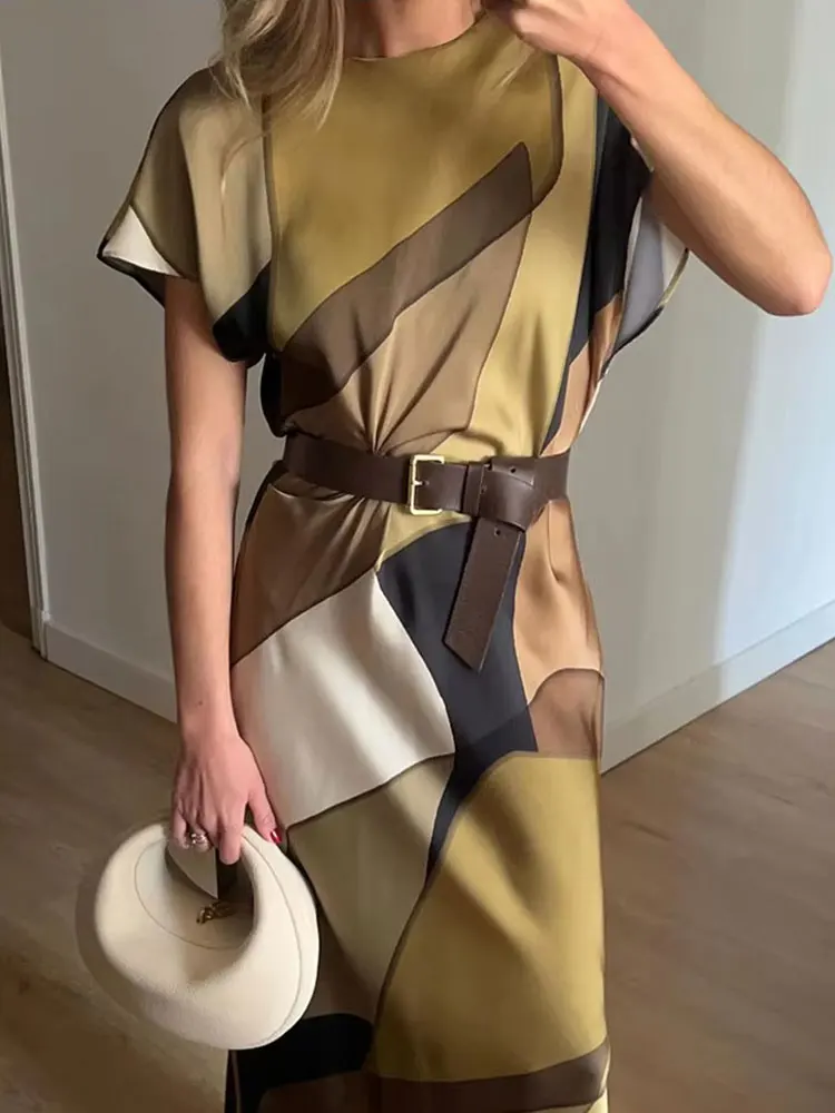 Thumbnail 4 - #30 Latest Midi Dresses Offers