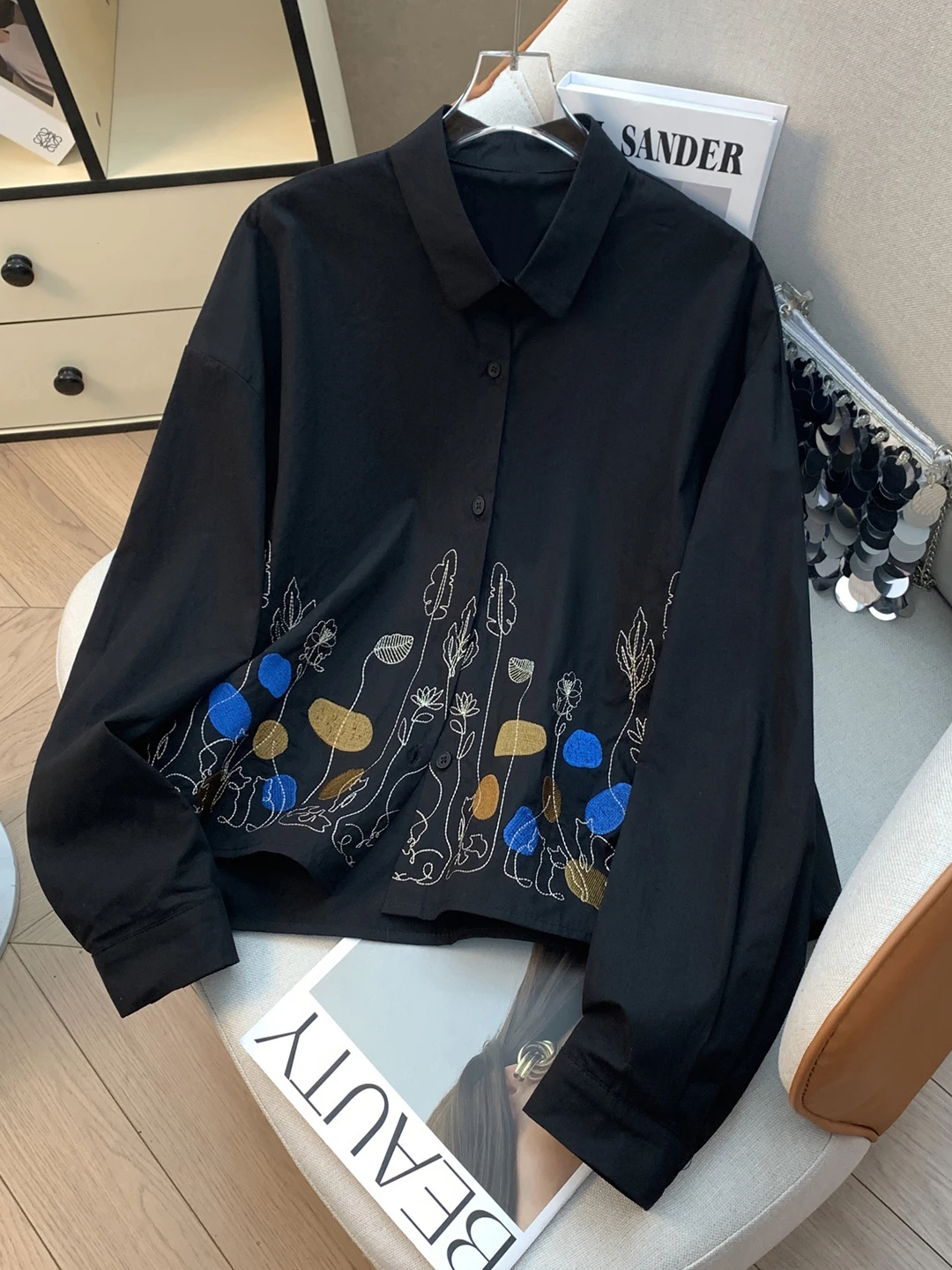 Retro Floral Embroidery Long Sleeve Loose Women's Shirt plus Size Autumn New Style Small Audience Design Versatile Top