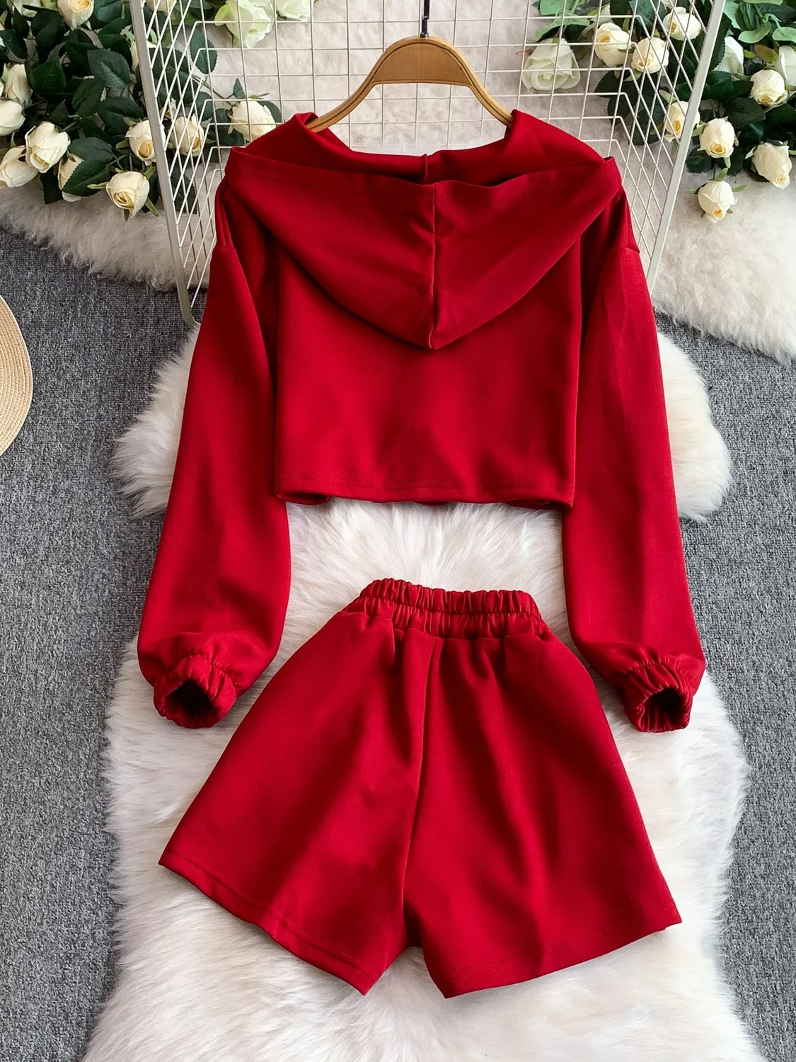 Set Pakaian Olahraga Modis Wanita Kasual Jaket Hoodie Resleting Berikat Pinggang Celana High Waist Pelangsing Set Dua Potong Santai
