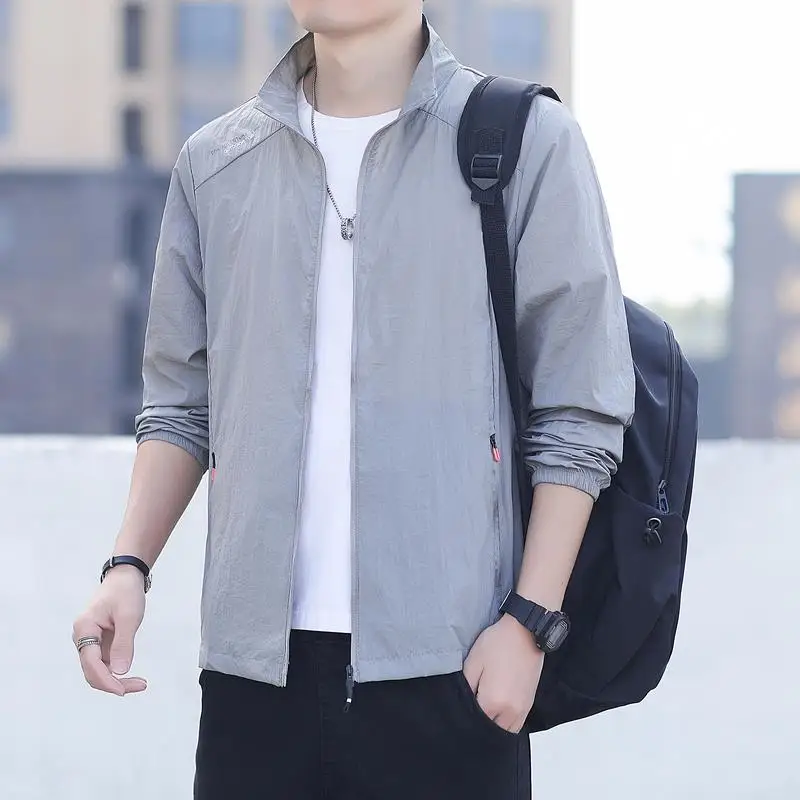 

Men's Ultra-Thin Breathable Elastic Qui-Drng Spring Summer UV Protection Jaet Spor Sle Long Coat Single Button Closure