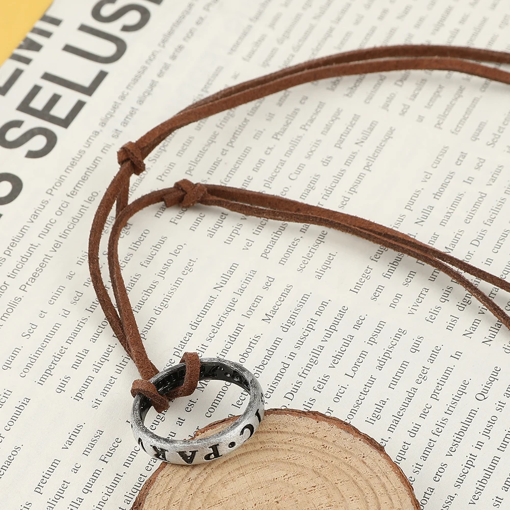 Game Anime Leder-Kettenring-Halskette mit Nathan Drake Charakter-Anhänger – Vintage-Design für Cosplay und Schmuckzubehör – Detail 3