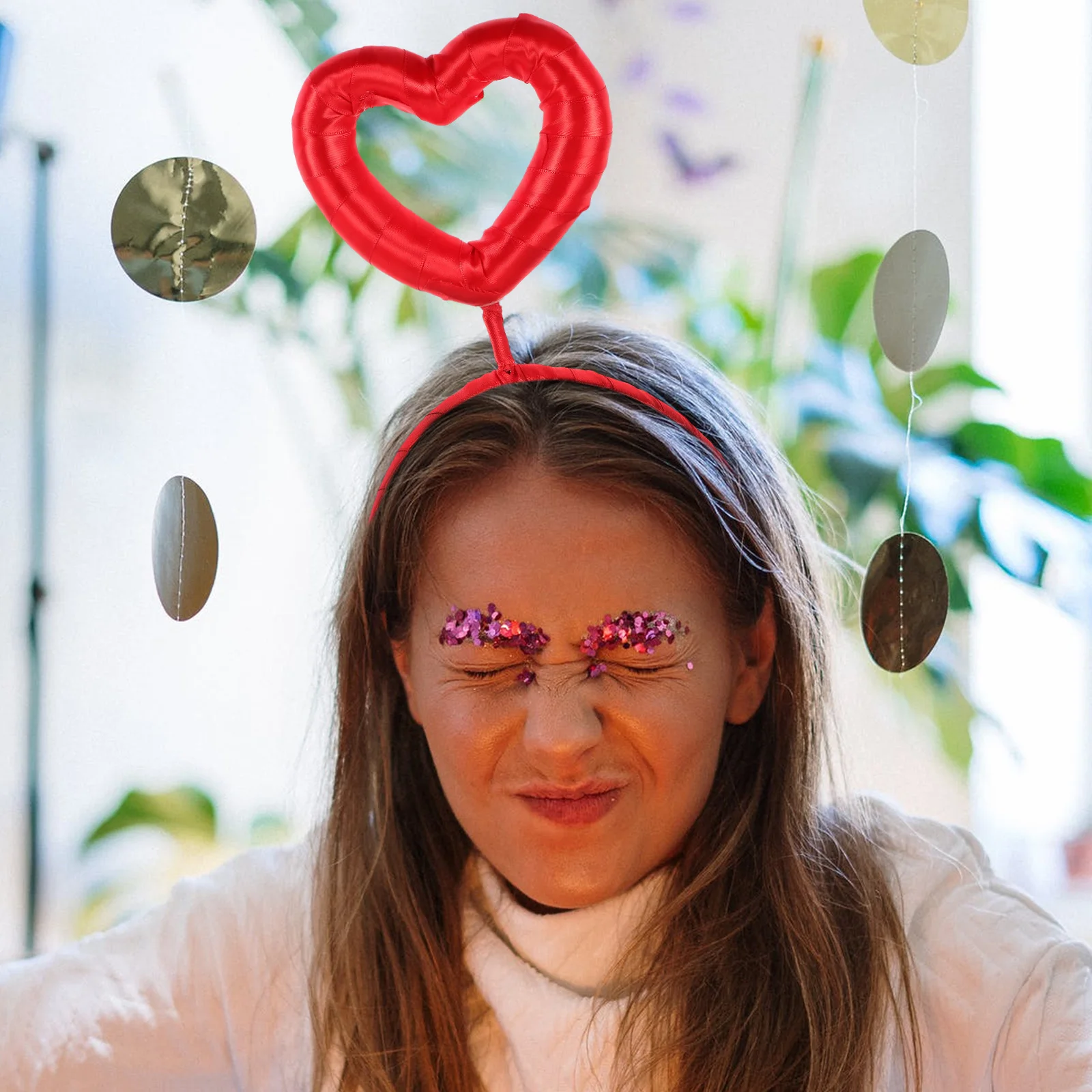 

Hollow Heart Headband Valentine Love Wedding Party Hair Accessory for Girls Festivals Heart Headband Valentines Headdress