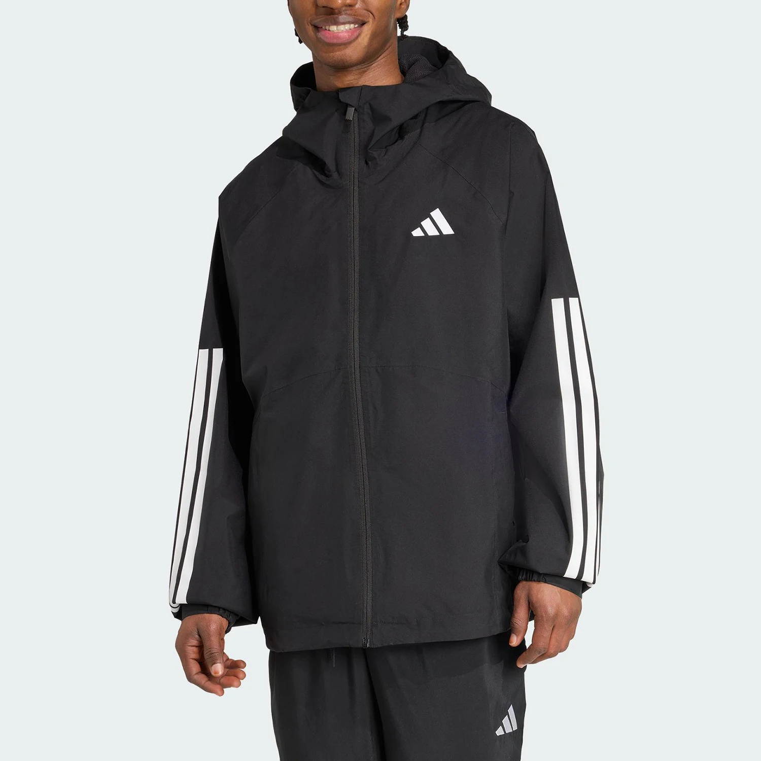 

Мужская спортивная куртка с капюшоном Adidas Originals Authentic ESS 3S RAIN H J JM1056