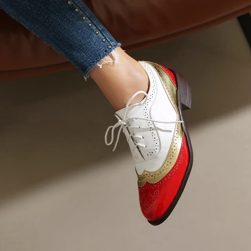 

British Style Design Ladies Round Toe Lace Up Mixed Color Breathable Oxford Shoes Women Leisure Casual Brogue Flats Plus Size 43