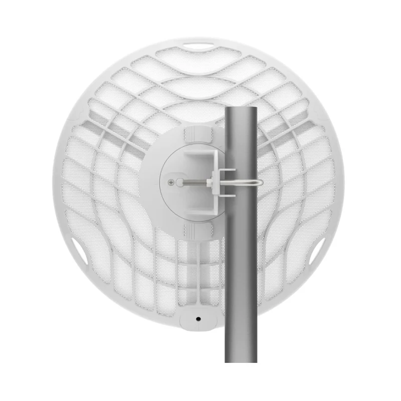 UBIQUITI GBE-LR UISP AirMAX GigaBeam Long-Range 60/5 GHz Radio AirMAX 60 GHz/5 GHz Radio With 1+ Gbps Throughput And Up To 2KM