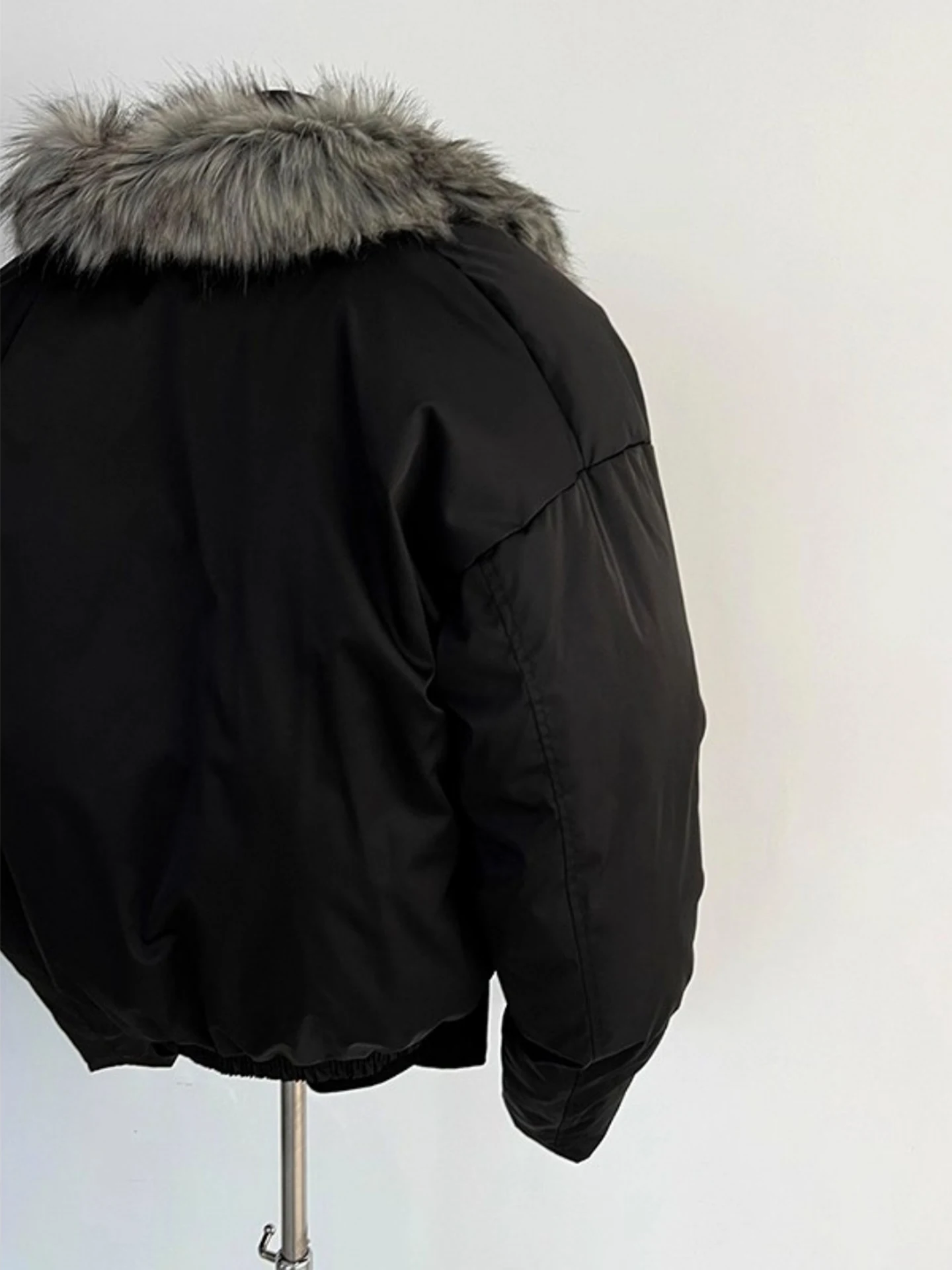 سترات باركاس بياقة من الفرو الصناعي للرجال لشتاء 2025 سترات جديدة راقية عصرية بأكمام طويلة وسحاب وسيم ملابس علوية مريحة فضفاضة #5