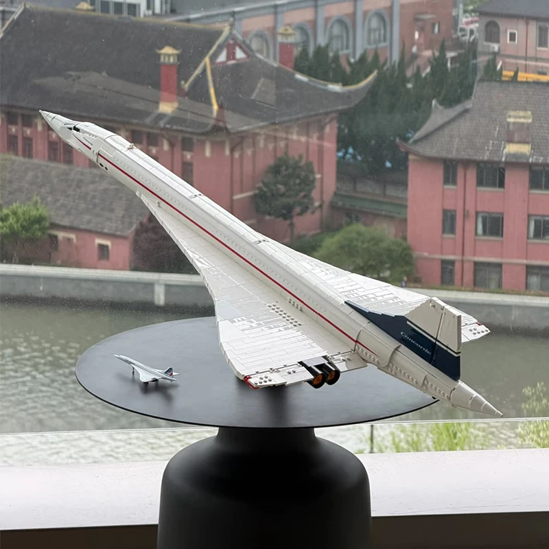 

2083PCS Airbus Concorde Building Blocks Set DIY Supersonic Airliner Model Educational Assembly Toy Birthday Christmas Gift
