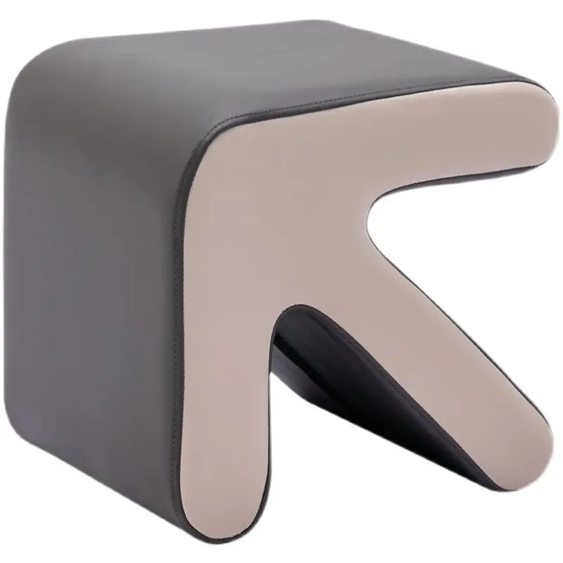 Tabouret en forme de flèche blanche, créatif et simple, pour maison, salon, chaussure, proxy, lumière, luxe, cabine d'essayage, script