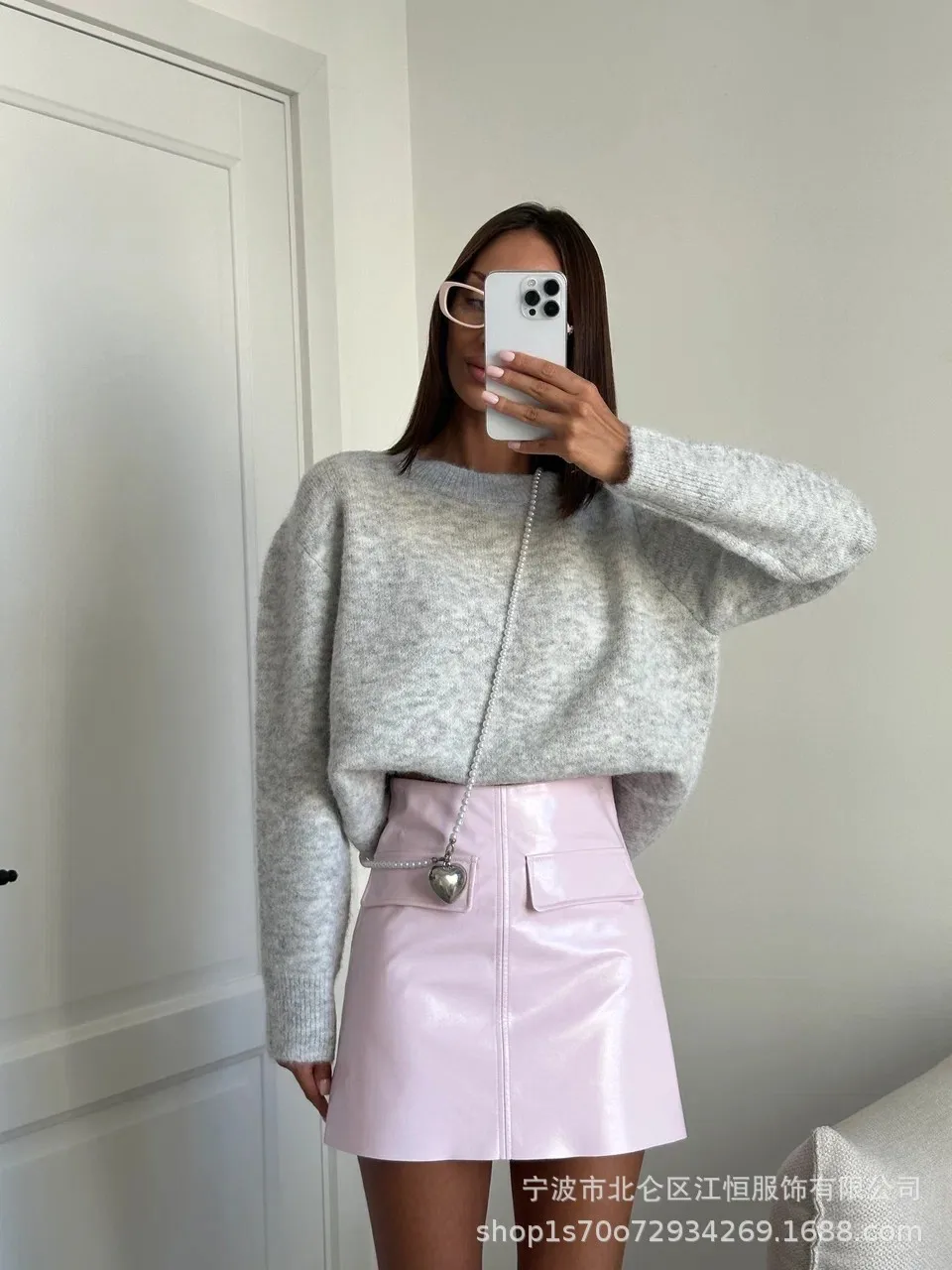 레트로 레이지 스타일 부드러운 라운드 넥 니트 셔츠 다용도 패션 2025 신상