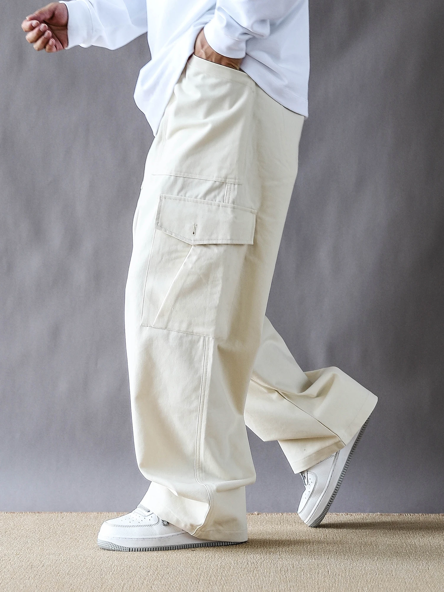 

Мужские повседневные брюки в японском стиле ретро, ​​свободный крой, прямые брюки, осенне-весенние модные брендовые брюки светло-бежевого цвета, рабочая одежда