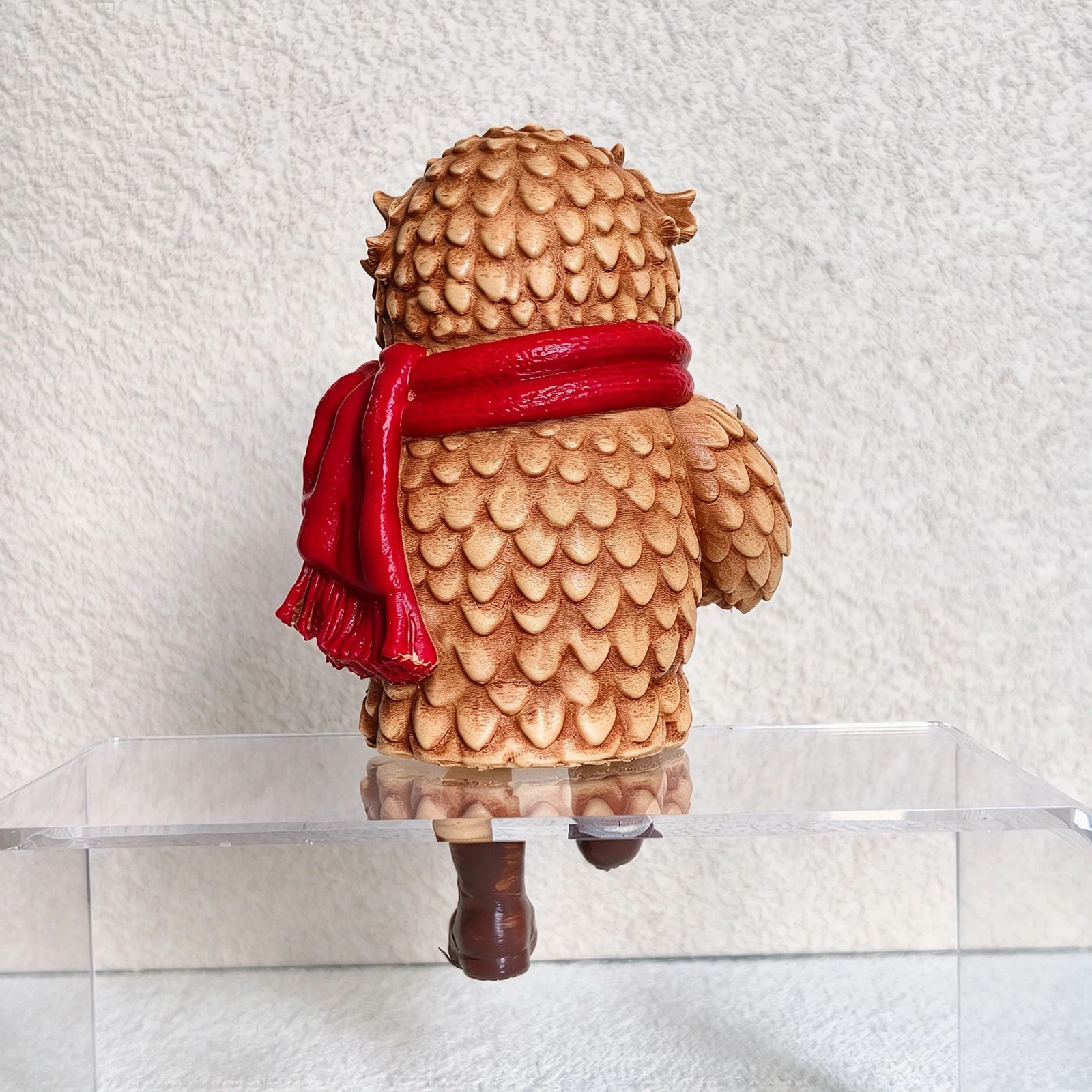 Sitting Reading Owl Resin Figurine Dangling Boots Scarf Glasses Handcrafted Shelf Sitter Bookshelf Home Decor 7.87in