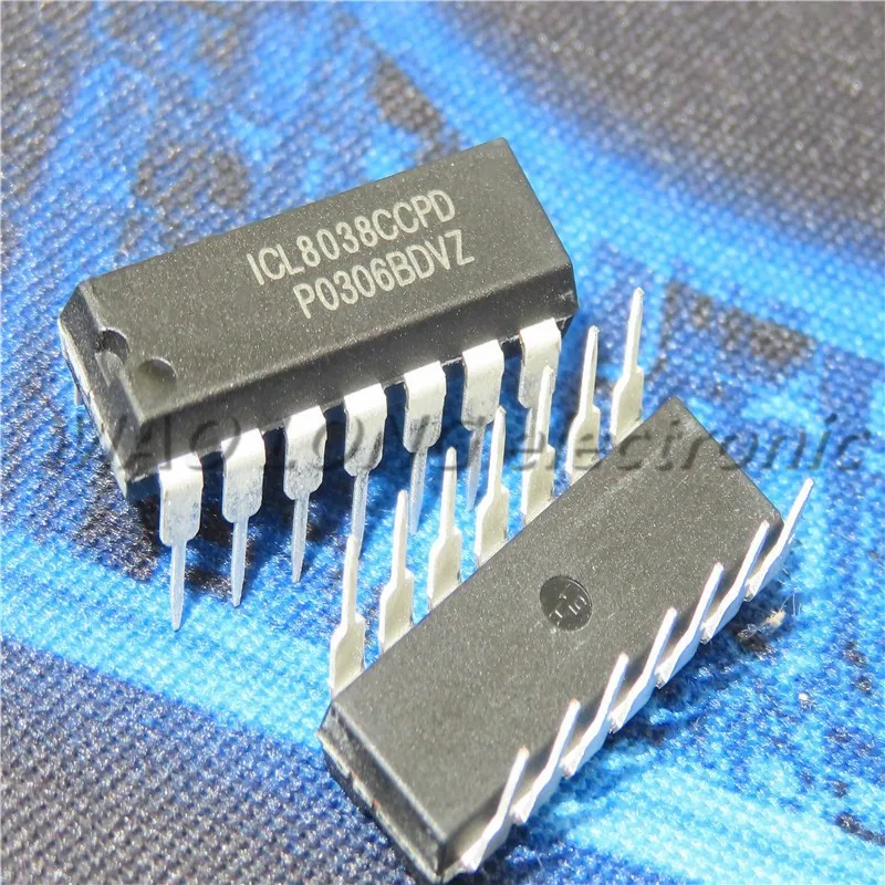 10PCS/LOT ICL8038CCPD DIP14 ICL8038 DIP 8038CCPD DIP-14 In Stock