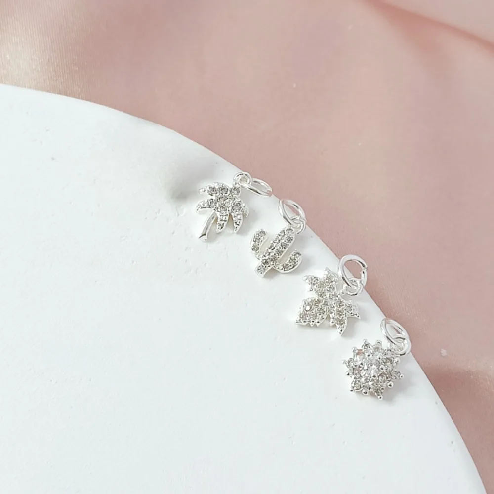 

Медь с толстым серебром и набором из циркона с подвеской в виде кактуса, кленового листа и подсолнуха, подвеской ручной работы.