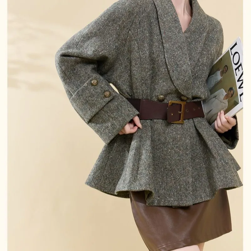 2025 Autumn New Retro Old Money Style Color Point Gray Top Women's Light Luxury Thin Top