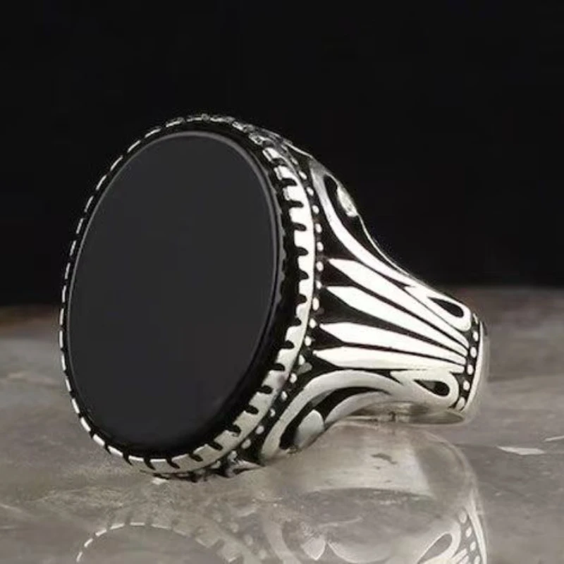 Anillo de alivio para hombres, Gema Vintage negra, patrón Simple europeo y americano, Nueva joyería