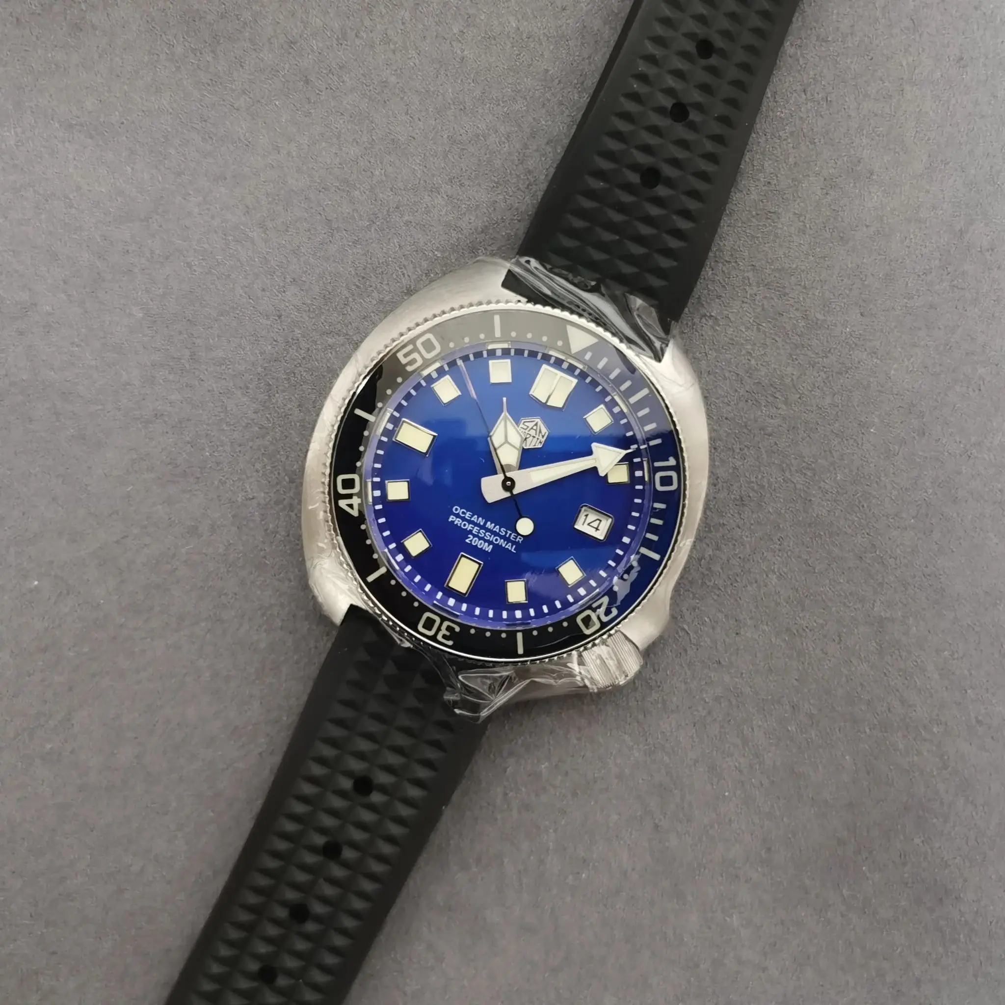 San Martin Men Dive Watch 44MM Turtle Automatic Mechanical Wristwatch Military 20ATM Waterproof C3 Luminous Sapphire Bezel NH35