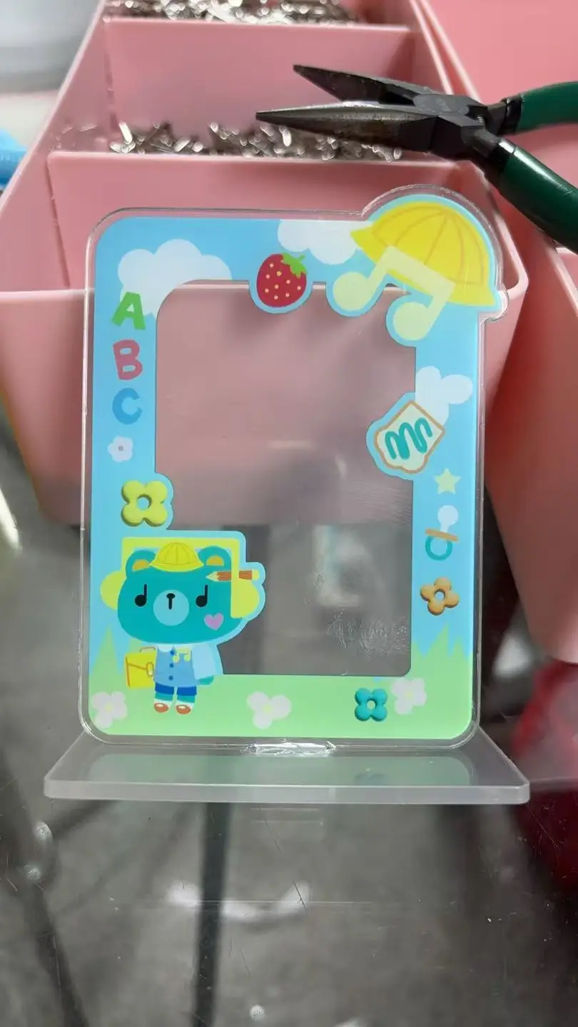 

Not Official Fanmade Thai Star Geminifourth BounPrem Joogdunk Williamest Joongdunk Yinwar Bounprem Acrylic Card Holder Stand