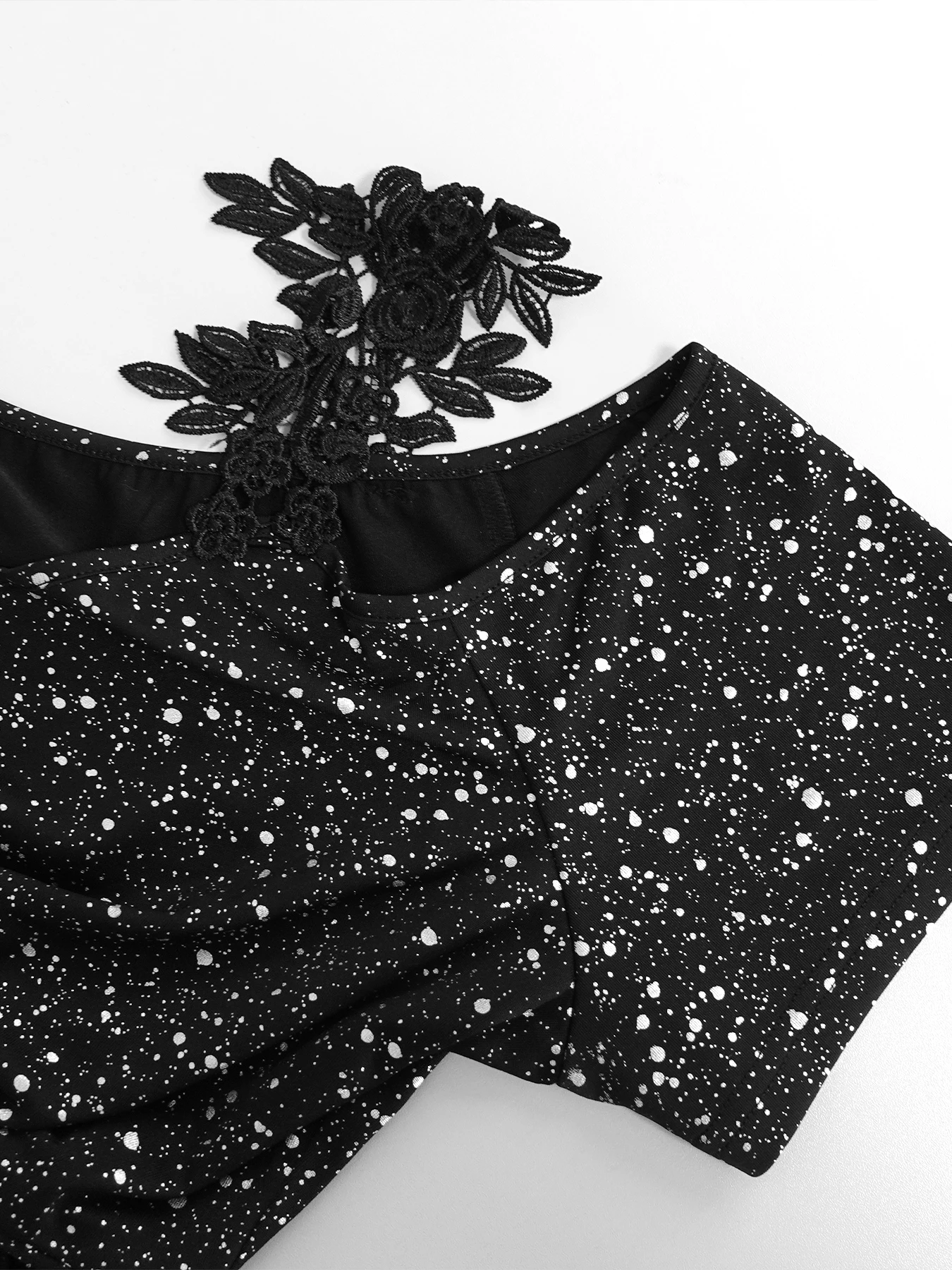 Übergrößen-Oberteile, schulterfreie Party-Bluse mit glitzernden Pailletten und Peplum, schwarze Spitze mit Blumenmuster, Damen-Nachtwäsche, Sommer 2026, 3XL 4XL 5XL – Detail 8