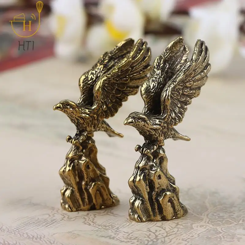 1Pc Antique Copper Eagle Statue Small Ornaments Vintage Brass Animal Figurines Crafts Desk Home Decorations Accessories Gifts