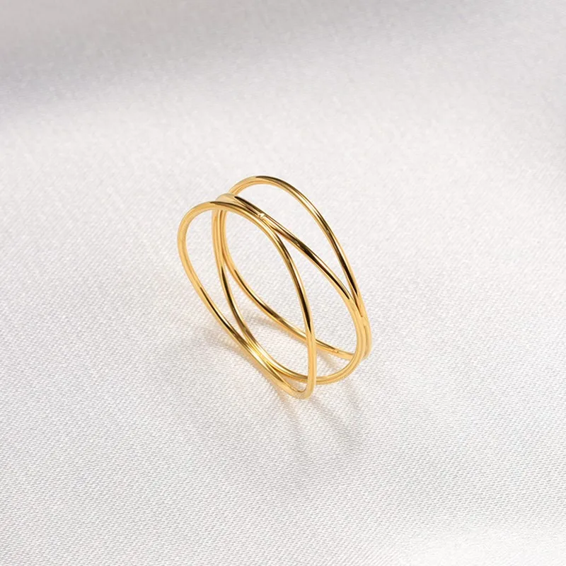 خاتم زفاف من الفولاذ المقاوم للصدأ مكون من 3 طبقات للنساء والفتيات مقاس 5-10