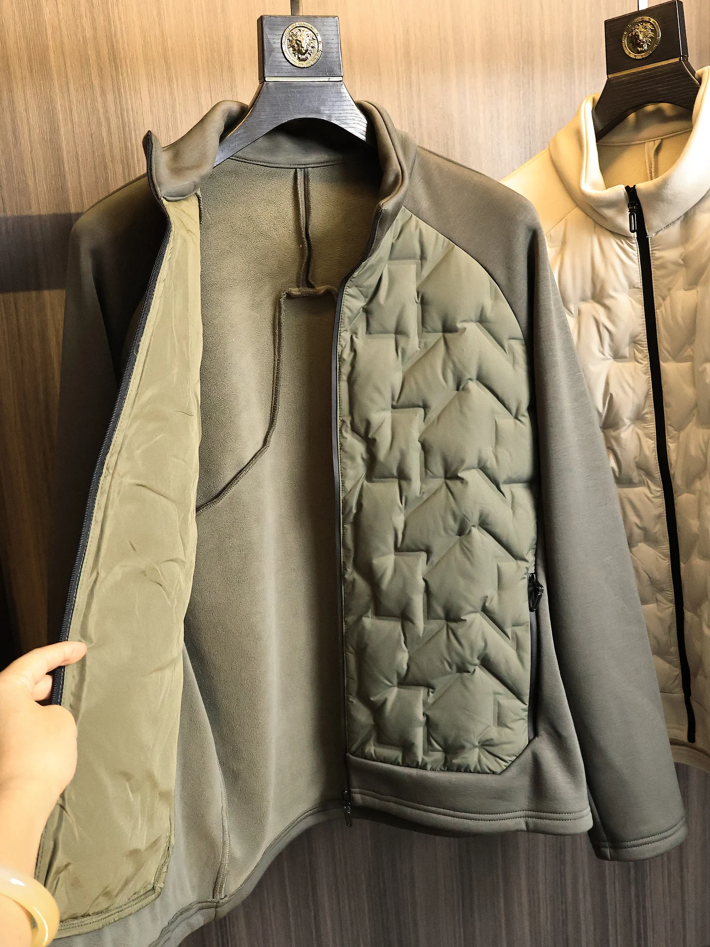 Men's Thickened Fleece Lined Stand Collar down Jacket Fashionable Patchwork Autumn Winter Coat Warm Windproof Modern Style