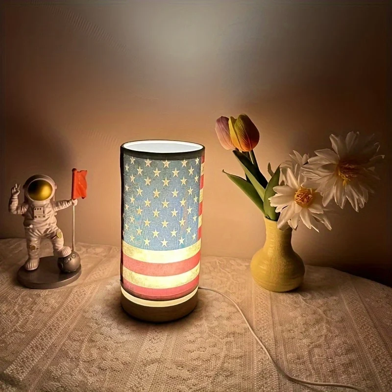

USB powered American flag table lamp retro style patriotic decoration for bedrooms and living rooms, providing warm ambient li