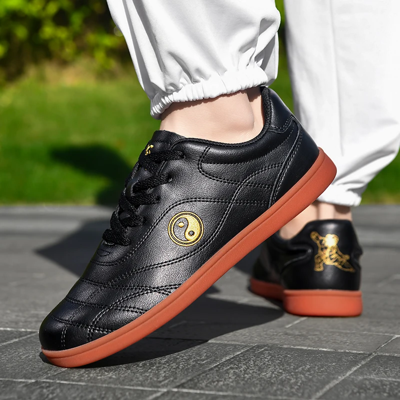 Hot Sale 2025 New Lightweight Wearable High Quality Chinese Martial Arts Shoes Comfortable Taiji Shoes Very Good